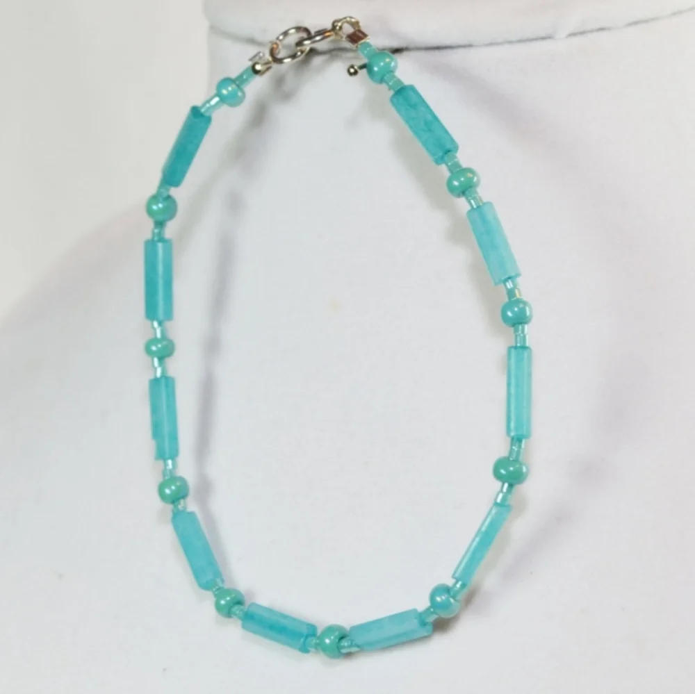 Beautiful Handmade Sea Blue Beaded Bracelet - Picture 2 of 5